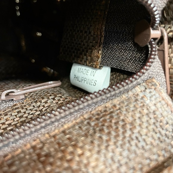 Rare Aveda Coconut Shells Small Handbag 8" x 7" x 3" - Picture 14 of 14